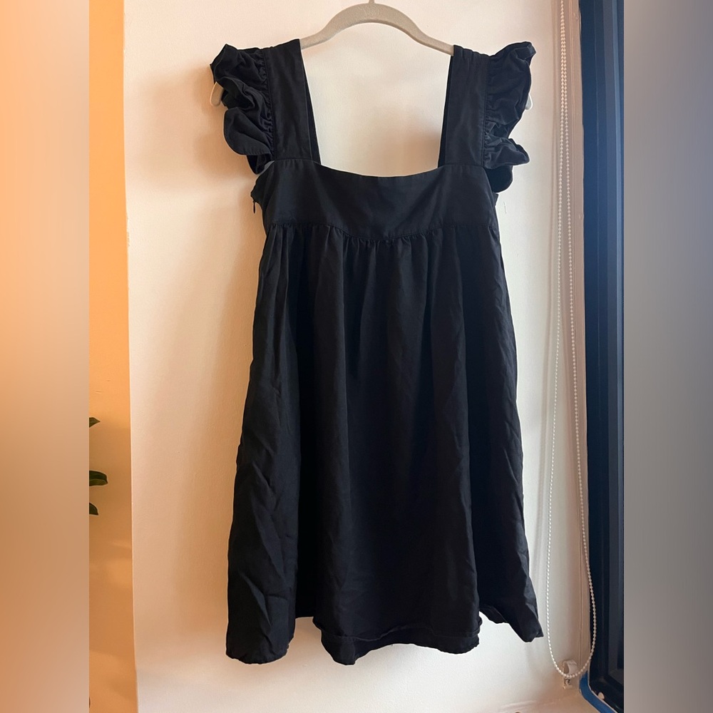 black mini dress